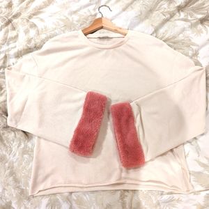 Zara long sleeve cream sweatshirt with pink faux fur sleeves size S